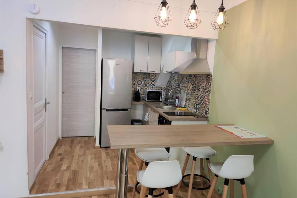 Joli T2 Proche Vieux-Port, Terrasses Du Port Et Metro Joliette Apartman Marseille Kültér fotó