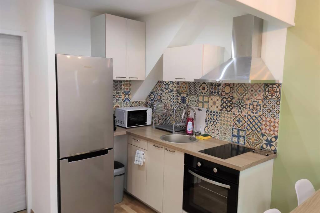 Joli T2 Proche Vieux-Port, Terrasses Du Port Et Metro Joliette Apartman Marseille Kültér fotó