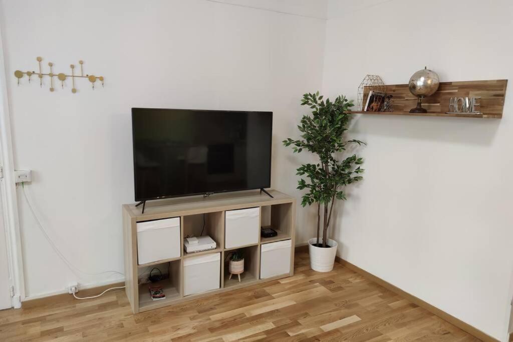 Joli T2 Proche Vieux-Port, Terrasses Du Port Et Metro Joliette Apartman Marseille Kültér fotó