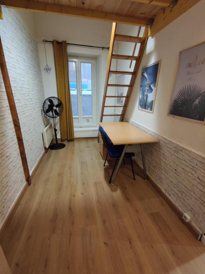 Joli T2 Proche Vieux-Port, Terrasses Du Port Et Metro Joliette Apartman Marseille Kültér fotó