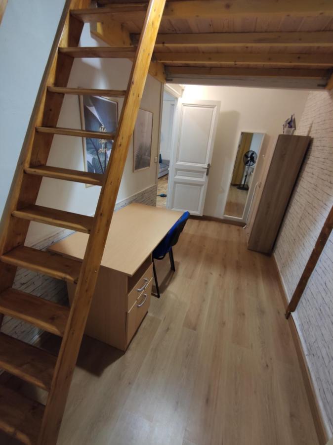 Joli T2 Proche Vieux-Port, Terrasses Du Port Et Metro Joliette Apartman Marseille Kültér fotó